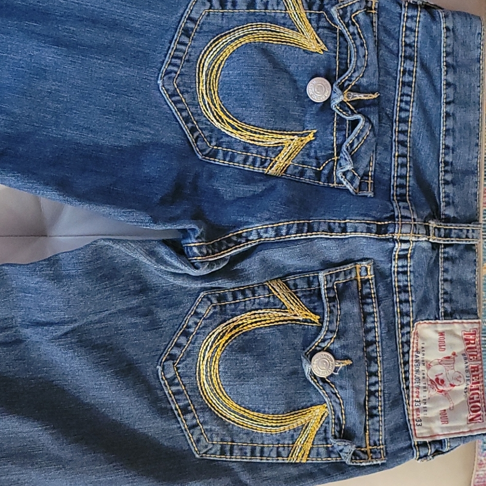 True Religion - Picture 3 of 6